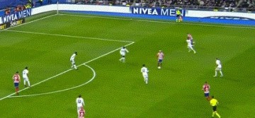 Kaiyun Sports-【国王杯】本泽马加时反超 皇马3比1逆转10人马竞